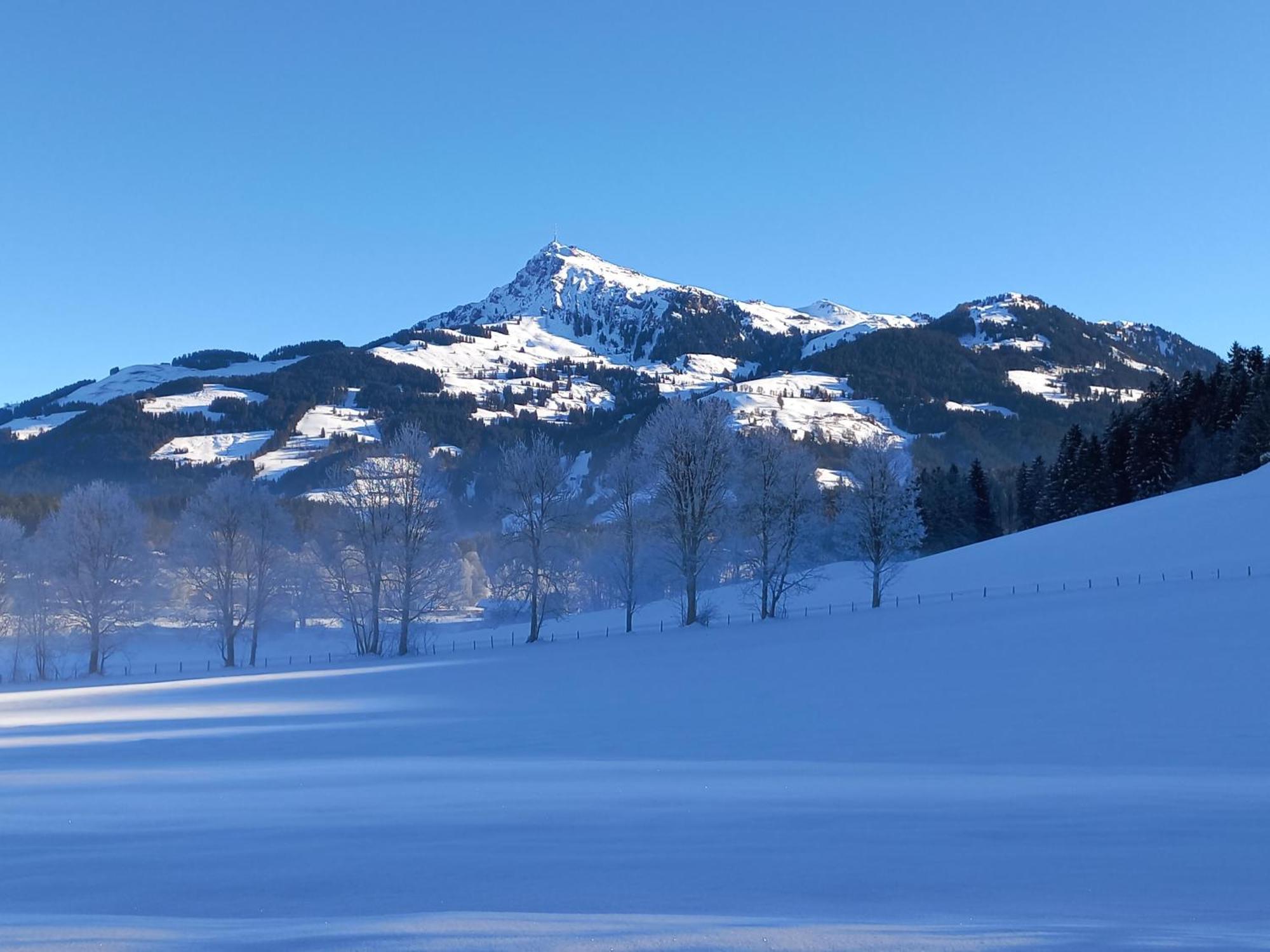 Villa Hahnenkammblick Kitzbühel Exterior foto