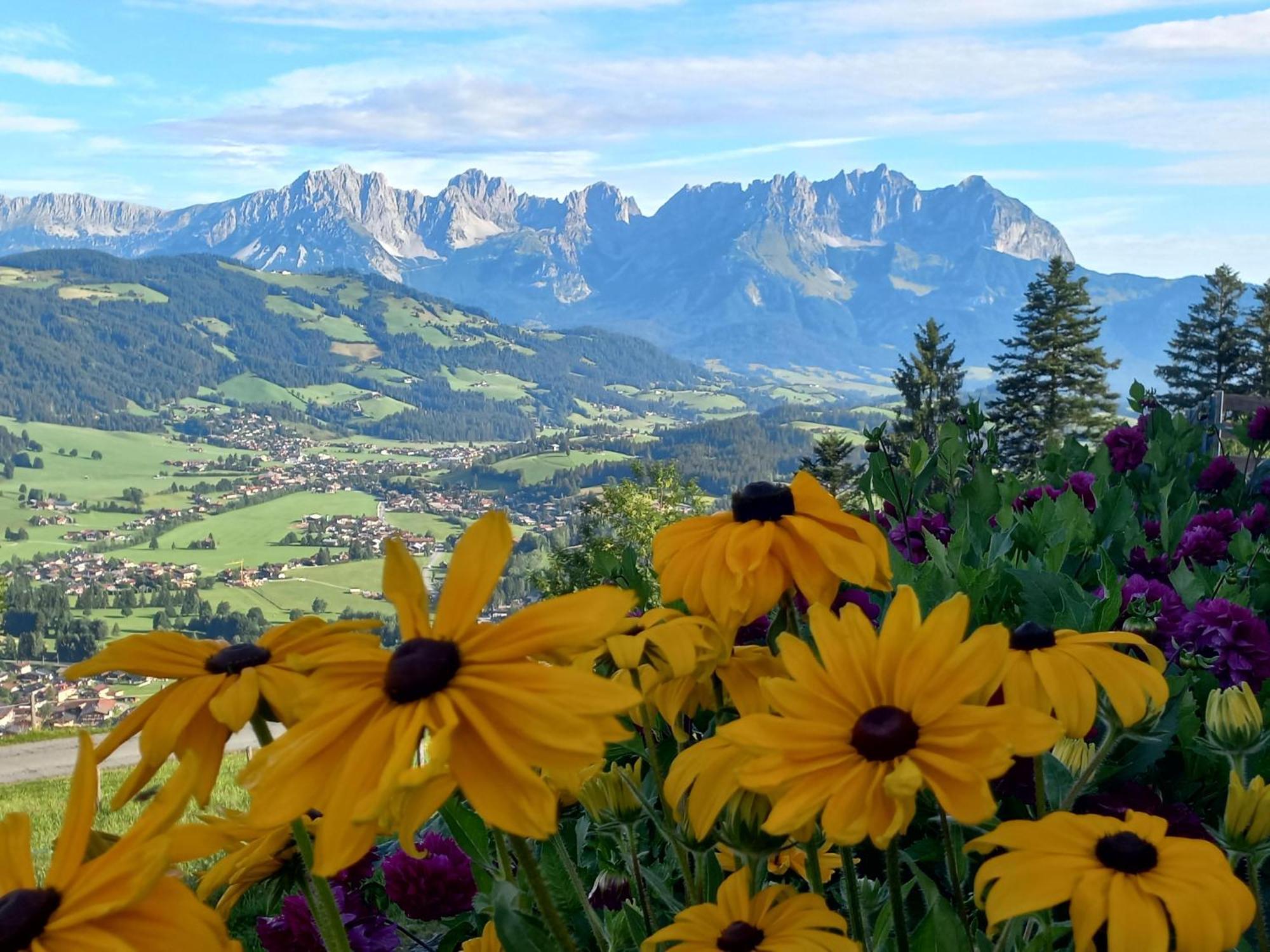 Villa Hahnenkammblick Kitzbühel Exterior foto